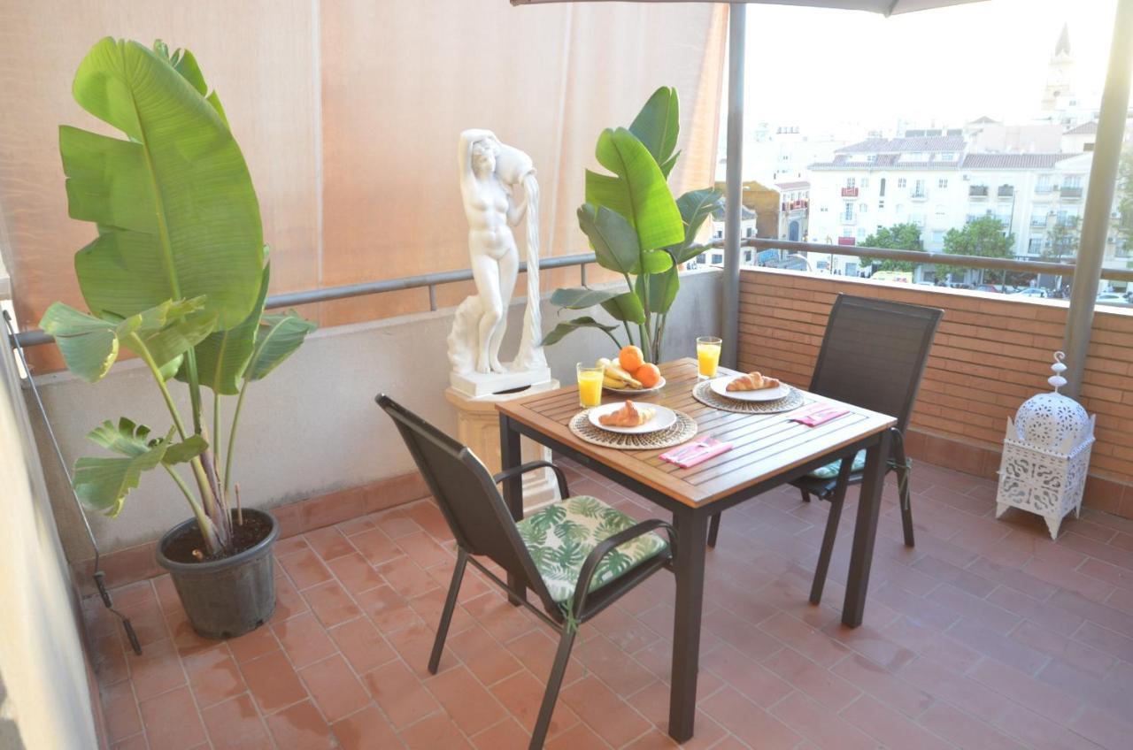 Habitacion Grande Con Terraza Privada, Malaga Centro Екстериор снимка