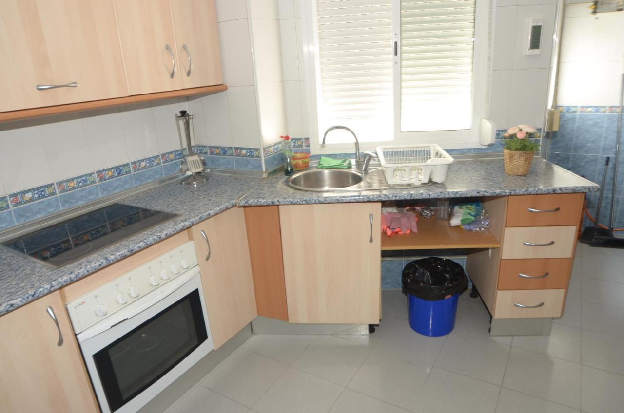 Habitacion Grande Con Terraza Privada, Malaga Centro Екстериор снимка