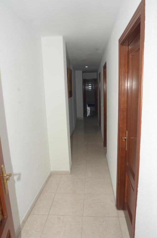 Habitacion Grande Con Terraza Privada, Malaga Centro Екстериор снимка